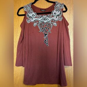 Sheilay Long Sleeved/Open Shoulder Top
